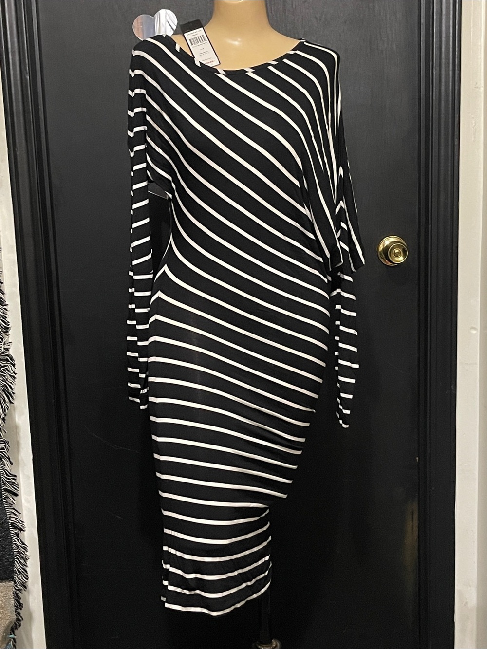NWT Vintage Y2K BCBGMaxAzria “Hilda”Black and White Striped Midi Dress (S)